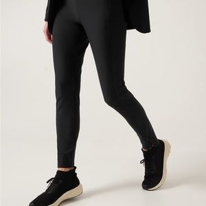 Athleta Stellar tight.  Black. Size Large.